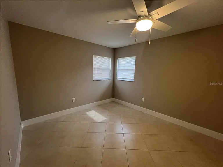20250 Midway Blvd — Photo 12