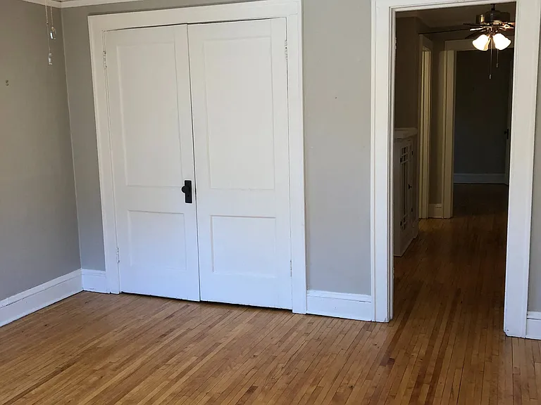 Ashland & Laurel Apartments — Photo 52