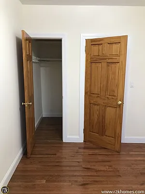 Rented by Realty 2000 Corp | media 18