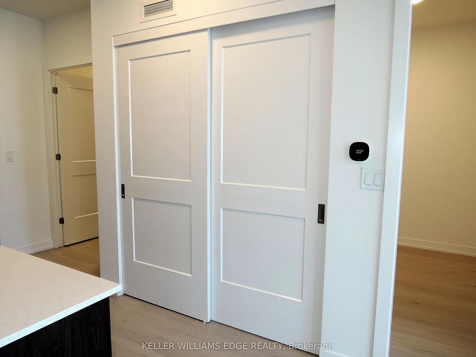 2 bed, $3,000 — Photo 3