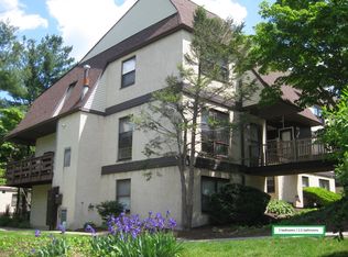 269 Shawmont Ave #B, Philadelphia, PA 19128