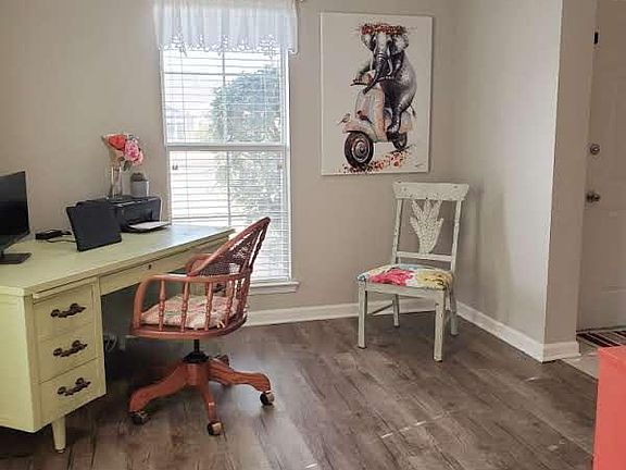 Dinning room (currently used as an office)