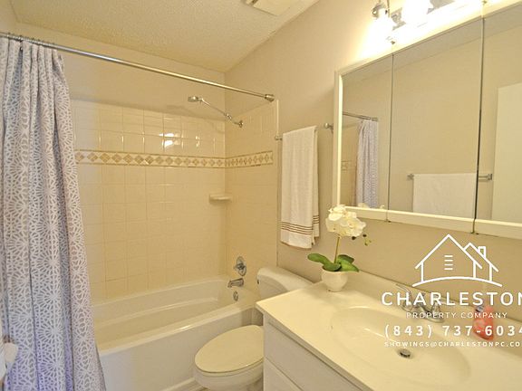 5th image of 137 Red Cedar Dr