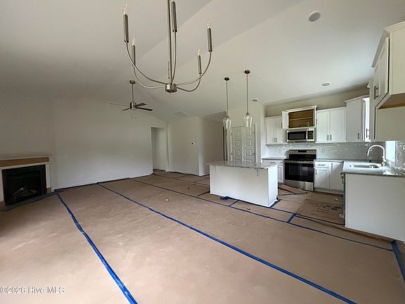 5th image of 84 Yardley Drive