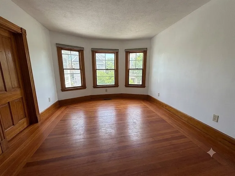 58 Willow Ave #1 — Photo 2