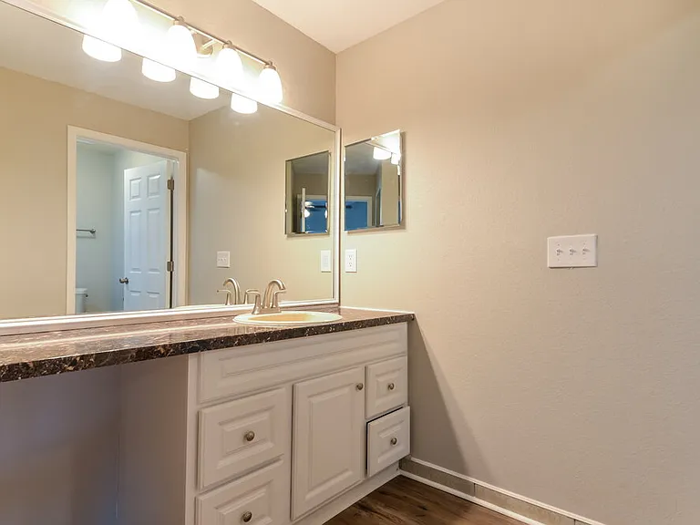 12914 Astorwood Pl — Photo 13