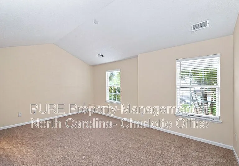 11314 Stone Trail Rd — Photo 10