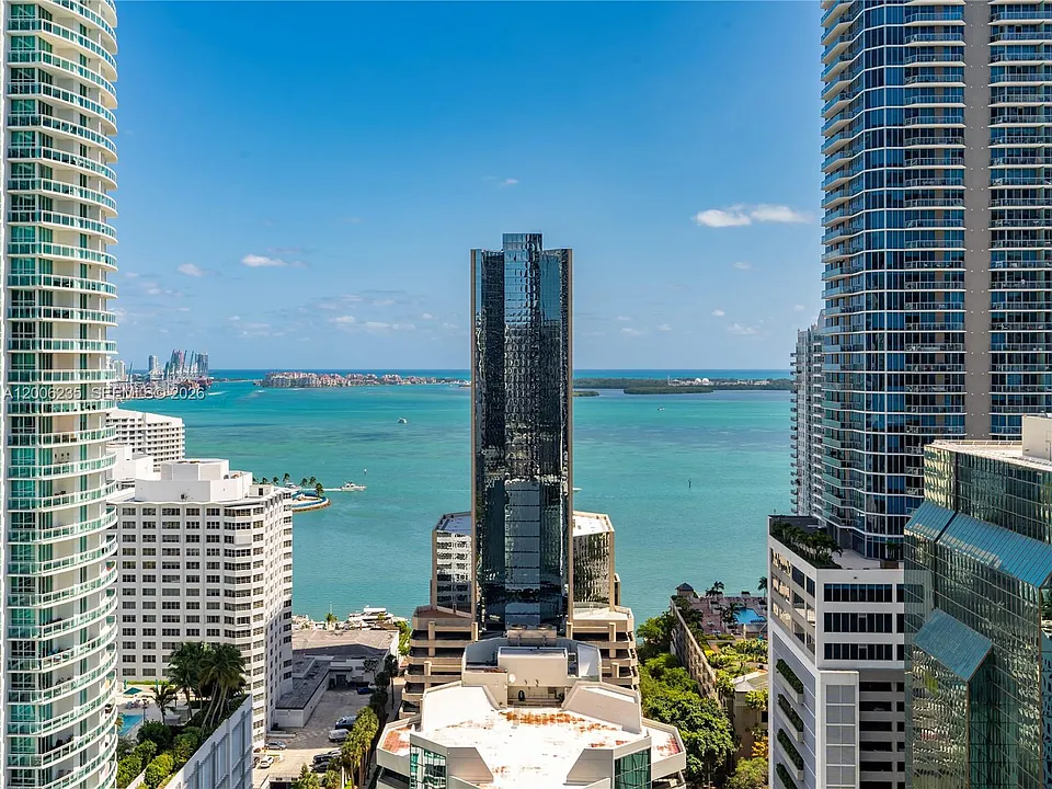 1010 Brickell Ave #2801