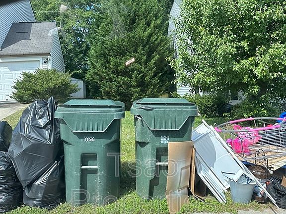 3rd image of 2636 Blue Moss Dr