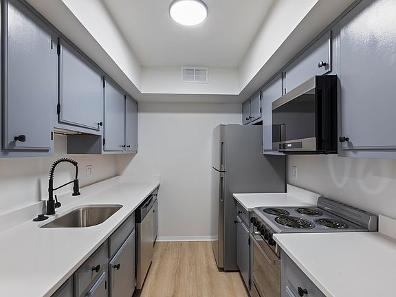 4th image of 207 S Patrick St #92ef0ac10