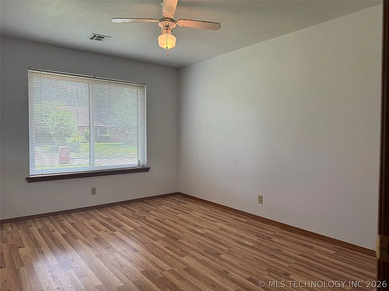 451 W 113th St S — Photo 13