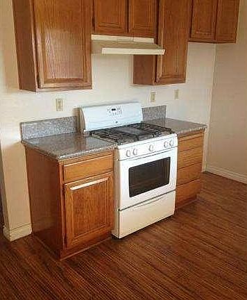 4th image of 24646 Wisteria Ln