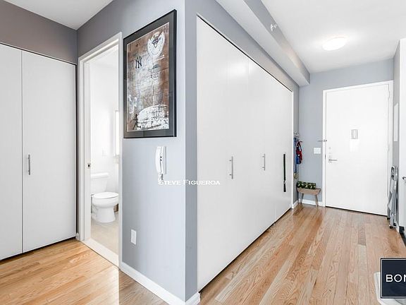 5th image of 4610 Center Blvd APT 103