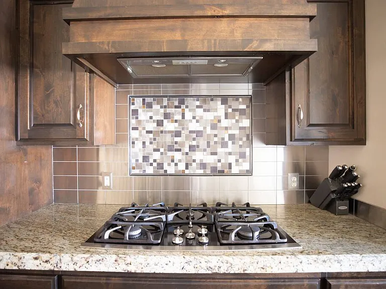 N Coral Ridge Dr — Photo 13