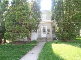 615 3rd Ave SE APT 1, Rochester, MN 55904