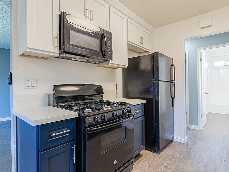 Buena Casa Apartments — Photo 6
