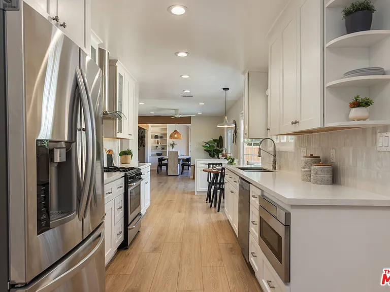 3544 Gardenia Ave — Photo 22