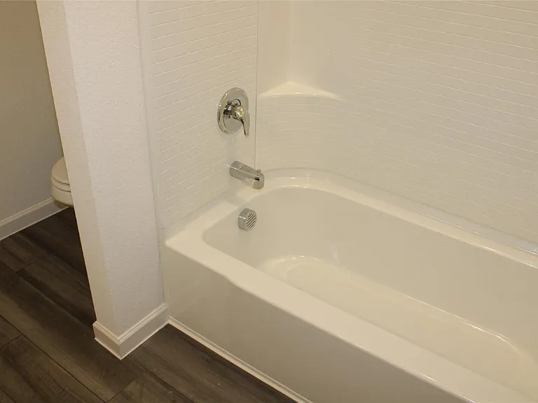 1665 Hossler Trl — Photo 16