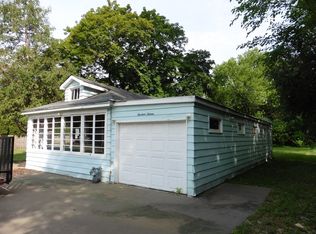 1416 Lowe Dr, Algonquin, IL 60102