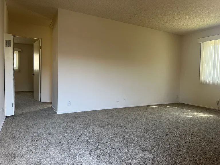 1181 E Hollyvale St — Photo 19