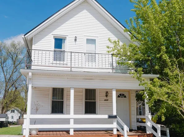 223 Barstow STREET, Waukesha, WI 53188