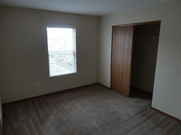 5th image of 5220 Preferred Pl APT 103