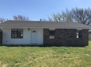 529 Eastgate Ave, Wynnewood, OK 73098
