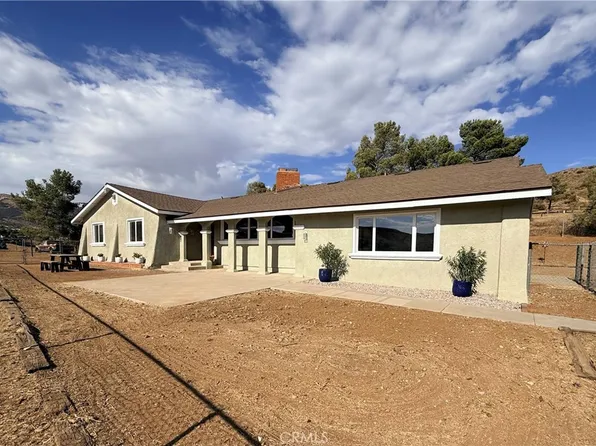 4545 Fairlane St, Acton, CA 93510