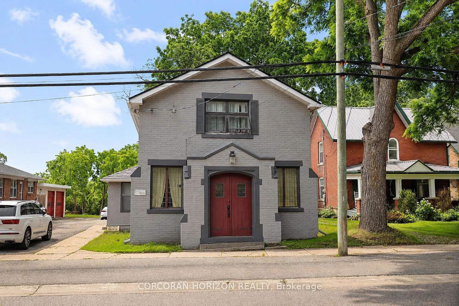 2 bed, $2,350 — Photo 1
