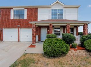 231 Amber Ridge Dr, Arlington, TX 76002