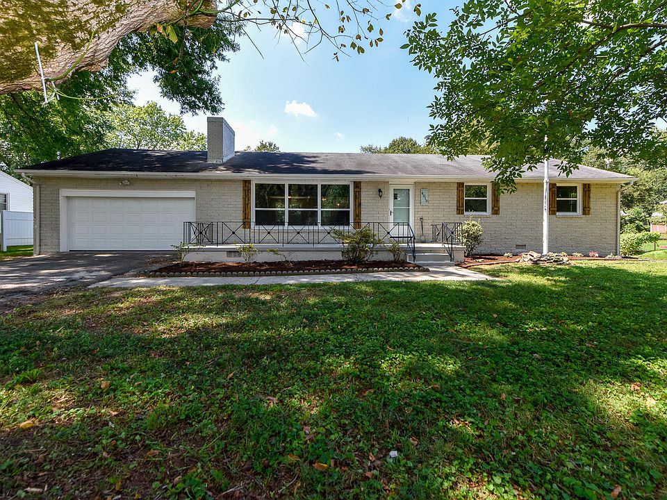 1st image of 4019 Longwood Dr