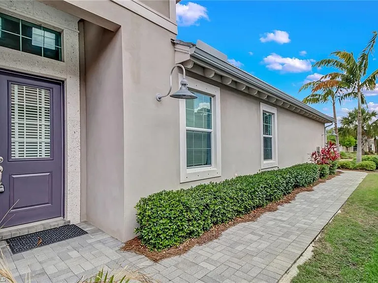 7194 Dominica Dr — Photo 3