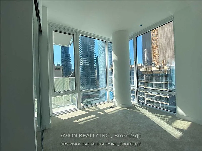 3 bed, $4,500 — Photo 4