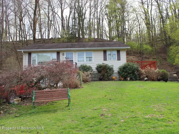 114 Woodside Ave, Falls, PA 18615