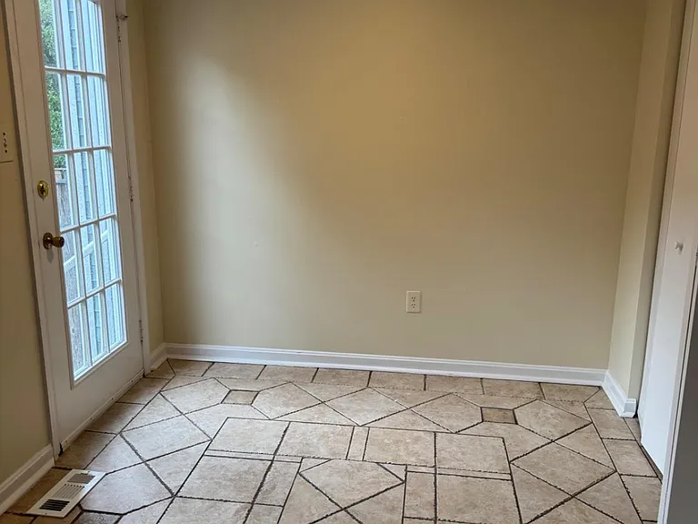 18952 Ebbtide Cir — Photo 5