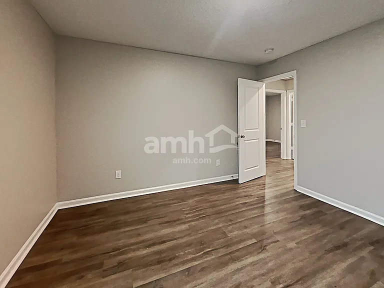 3315 Ridge Hill Pkwy — Photo 14