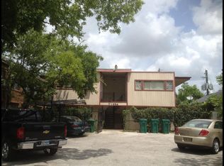1654 W Main St APT 5, Houston, TX 77006