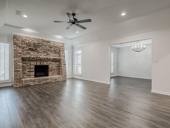5th image of 4004 Plantation Ct