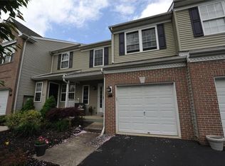 20 Walker Rd, Royersford, PA 19468