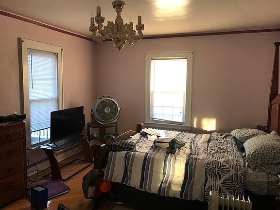 5th image of 8538 Homelawn St