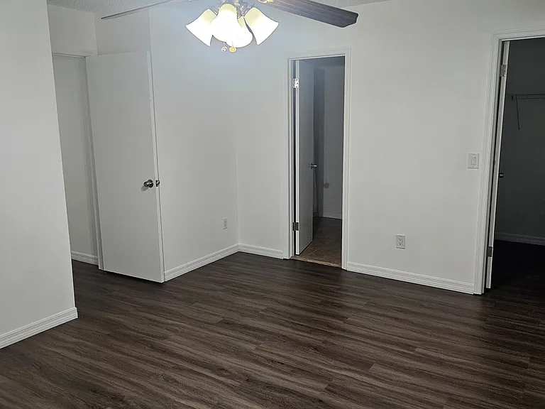 135 Hidden Springs Cir — Photo 9