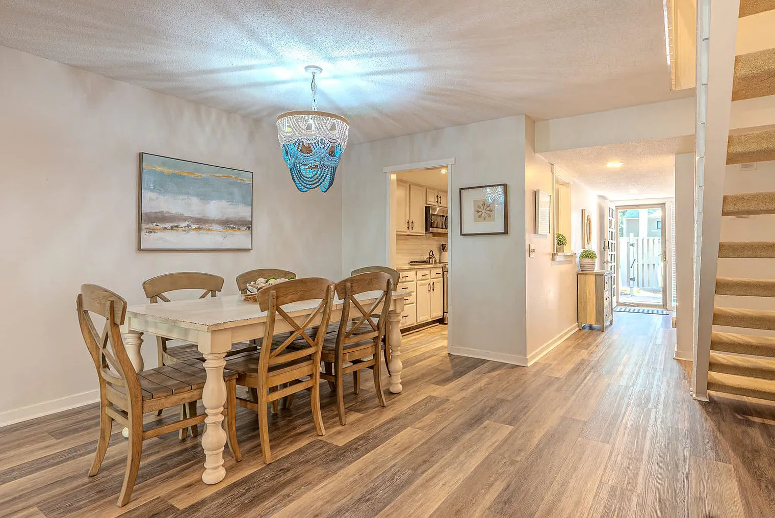 2 bed, 2.0 bath, 1528 sqft, $2,080 — Photo 4