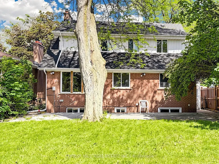 32 Wycliffe Cres — Photo 46