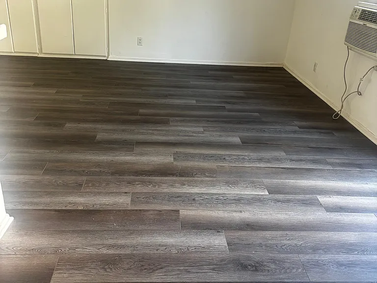 13855 Burbank Blvd #3 — Photo 3