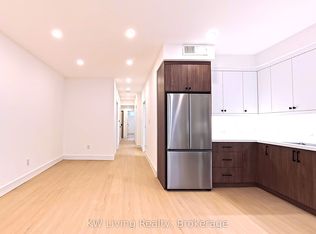 712 Eglinton Ave E #101, Toronto, ON M4G 2K7