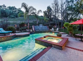 213 Fawn Valley Ct, Simi Valley, CA 93065