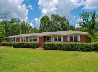 10425 Cottonwood Rd, Cottonwood, AL 36320