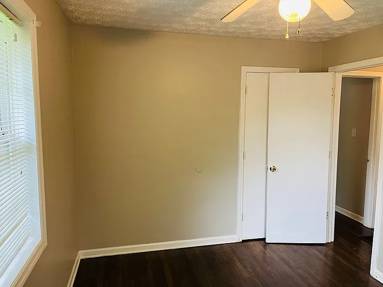 217 W Central Ave — Photo 13
