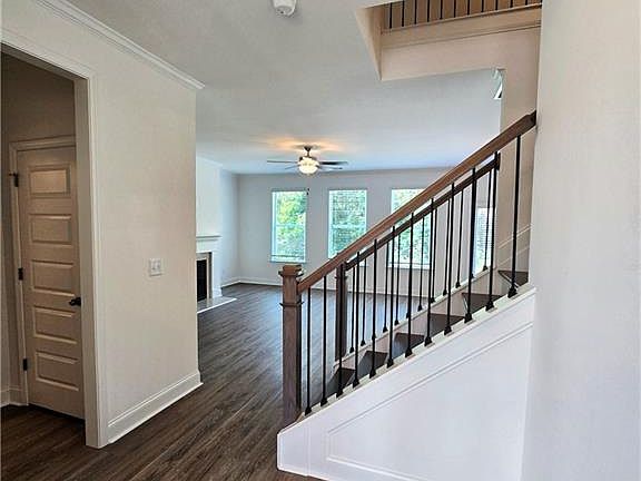 5th image of 7372 Rocklin Ln