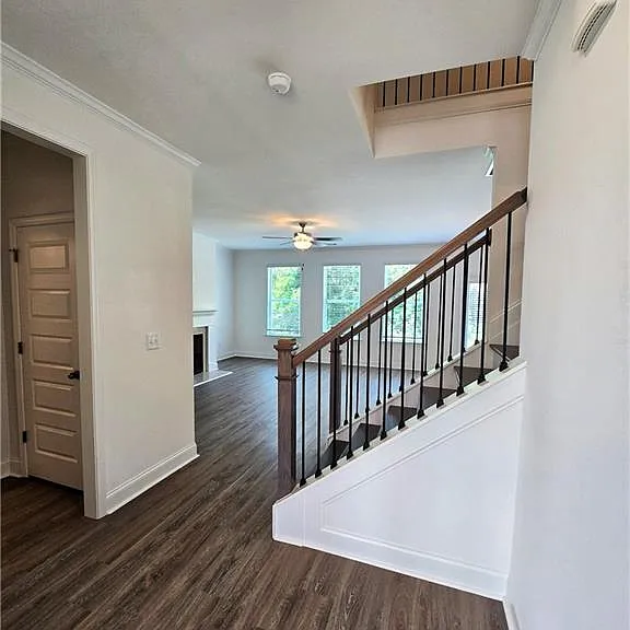 7372 Rocklin Ln — Photo 5